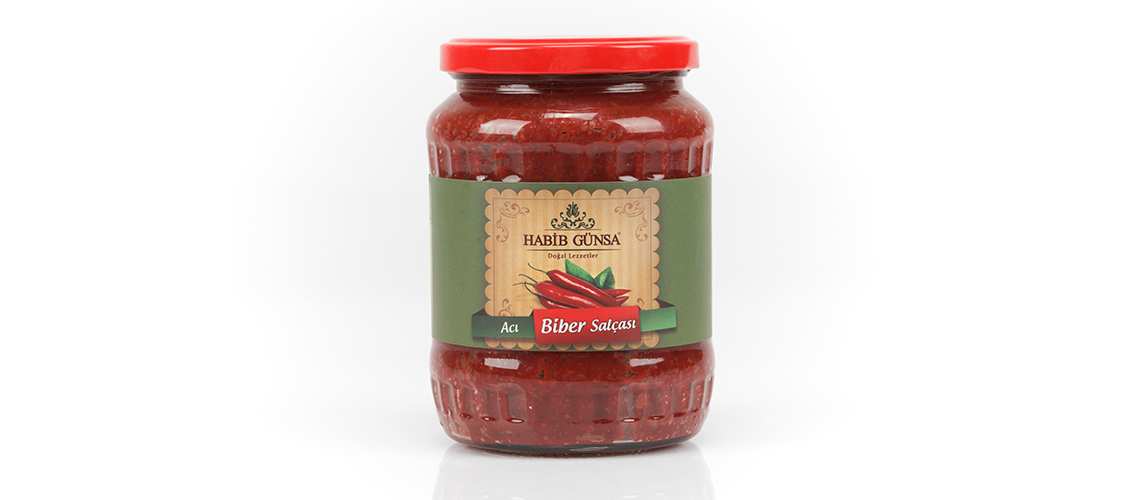Acı Biber Salçası